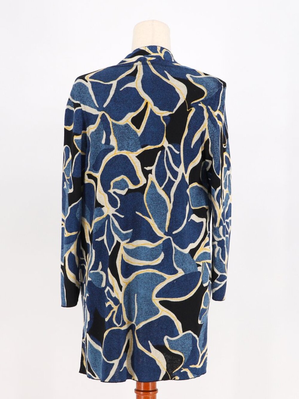 CHICO'S Floral Open Front Knit Cardigan in Blue Size 1/M - Picture 4 of 5